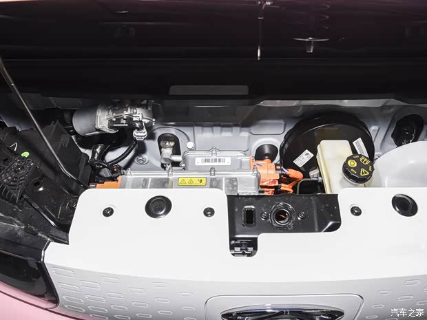 奇瑞新能源 QQ冰淇淋 2022款 桃欢喜 甜桃款