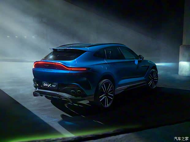 阿斯頓·馬丁 阿斯頓·馬丁DBX 2023款 4.0T V8 707 阿斯頓·馬丁 阿斯頓·馬丁DBX 2023款 4.0T V8 707