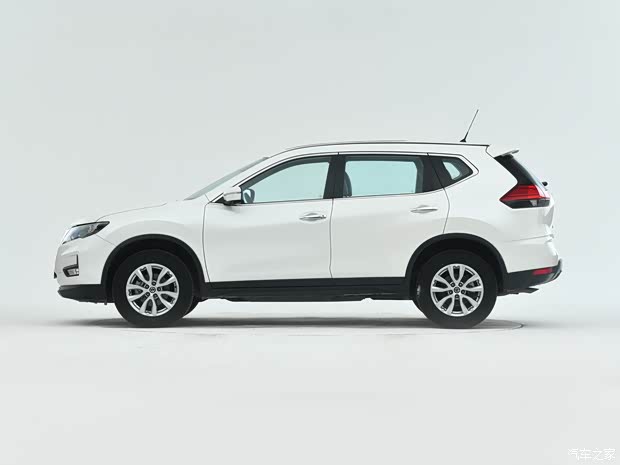 东风日产 奇骏·荣耀 2022款 试装车 东风日产 奇骏·荣耀 2022款 试装车