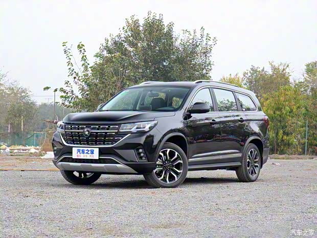 東風(fēng)風(fēng)行 風(fēng)行T5 2022款 盛世款 1.5T 自動遠(yuǎn)夢版五座