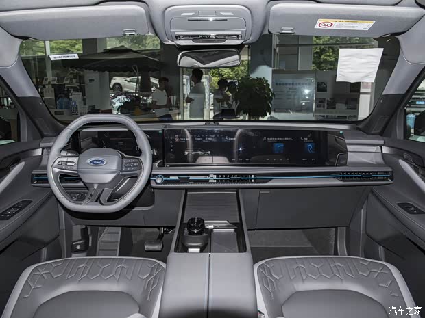 长安福特 锐界 2023款 锐界L 2.0T EcoBoost 两驱七座豪华型 长安福特 锐界 2023款 锐界L 2.0T EcoBoost 两驱七座豪华型