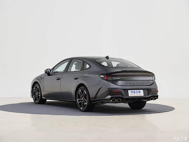 北京现代 索纳塔 2024款 2.0T N Line 高配版 北京现代 索纳塔 2024款 2.0T N Line 高配版