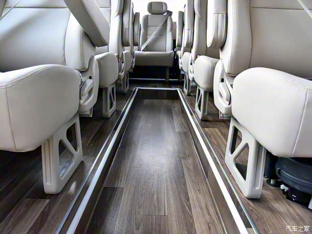 宇通客车 宇通CL6 2018款 悦旅版