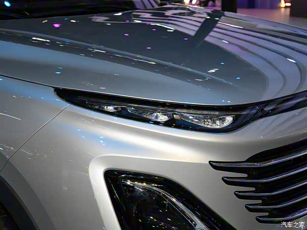 一汽奔腾 奔腾T90 2023款 2.0T 高配版