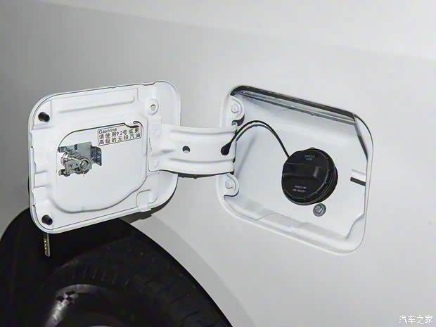 北京汽車制造廠 王牌M7 2022款 1.6L 長軸標(biāo)準(zhǔn)型 7座