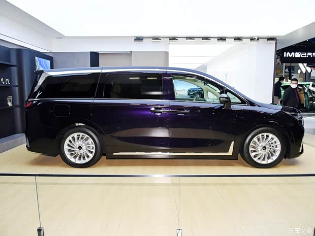 岚图汽车 梦想家 2022款 基本型 岚图汽车 梦想家 2022款 基本型