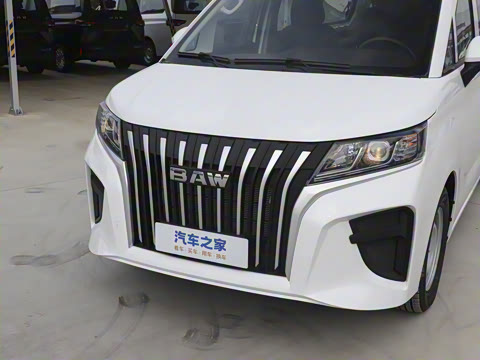 2023款 2.0L CNG长轴创富版 7座 2023款 2.0L CNG长轴创富版 7座