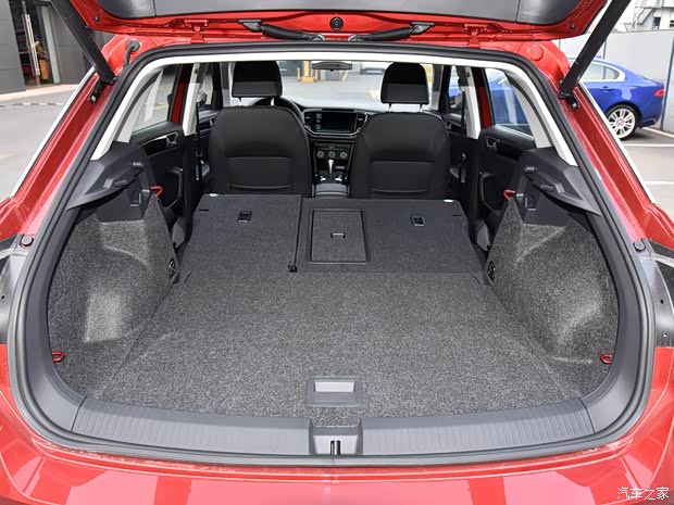 一汽-大众 T-ROC探歌 2020款 280TSI DSG两驱舒适型