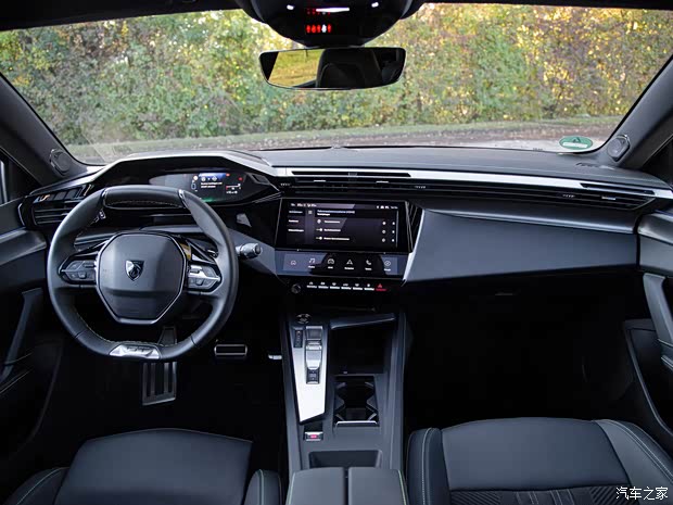 標(biāo)致(進(jìn)口) 標(biāo)致308新能源(進(jìn)口) 2021款 HYBRID