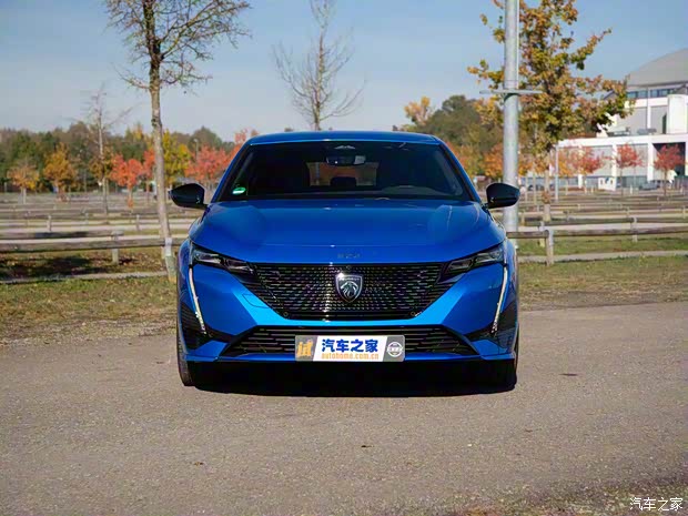 標(biāo)致(進(jìn)口) 標(biāo)致308新能源(進(jìn)口) 2021款 HYBRID