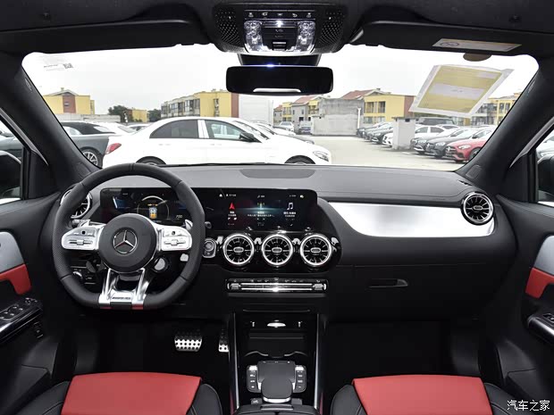 梅赛德斯-AMG 奔驰GLA AMG 2022款 AMG GLA 35 4MATIC 梅赛德斯-AMG 奔驰GLA AMG 2022款 AMG GLA 35 4MATIC