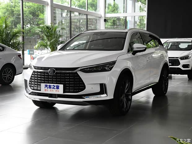比亚迪 唐新能源 2019款 EV600 两驱智联创享型