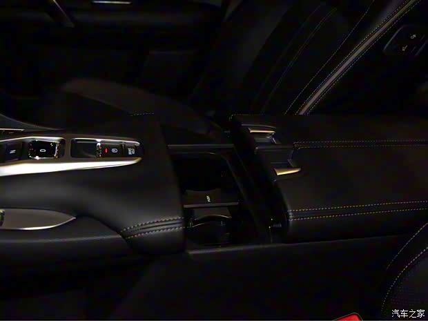 广汽本田 冠道 2020款 370TURBO 四驱至尊版