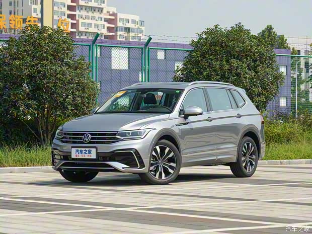 上汽大眾 途觀L 2023款 330TSI 自動(dòng)兩驅(qū)R-Line越享版