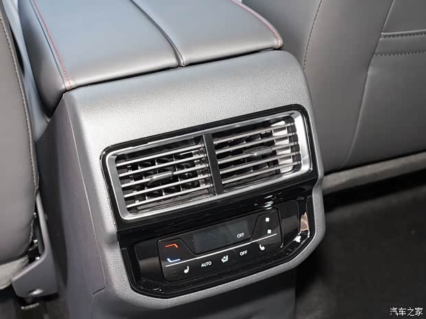 上汽大眾 途昂X 2023款 380TSI 四驅(qū)尊崇豪華版