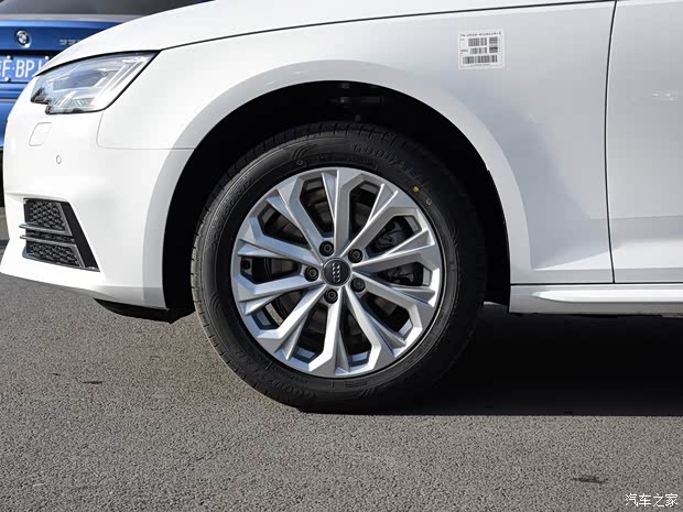 一汽-大眾奧迪 奧迪A4L 2019款 40 TFSI 進(jìn)取型 國VI