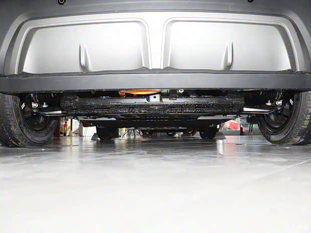 奇瑞新能源 小蚂蚁 2022款 甜粉款 全糖版 磷酸铁锂 30kW 301km