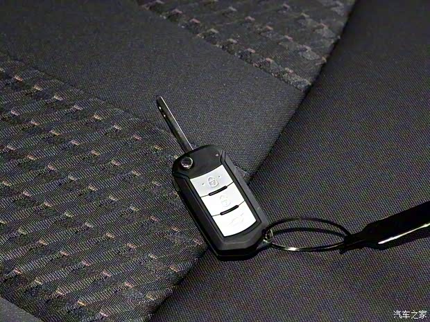 廣汽乘用車(chē) 傳祺GS4 2018款 200T 手動(dòng)兩驅(qū)舒適版