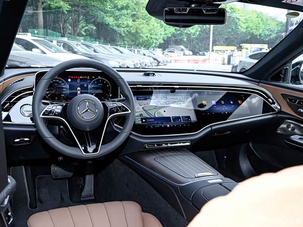 北京奔馳 奔馳E級 2024款 E 300 L 豪華型