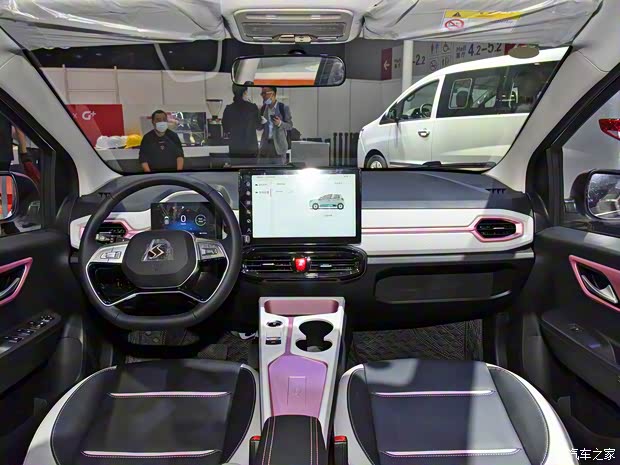 江汽集团 思皓E10X 2022款 花仙子款 向日葵