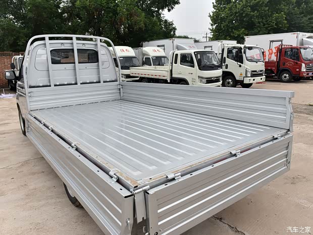 上汽通用五菱 五菱榮光新卡 2021款 1.5L汽車下鄉(xiāng)版LV0加長單排L3C