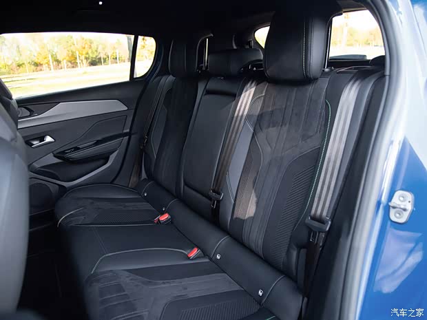 標(biāo)致(進(jìn)口) 標(biāo)致308新能源(進(jìn)口) 2021款 HYBRID