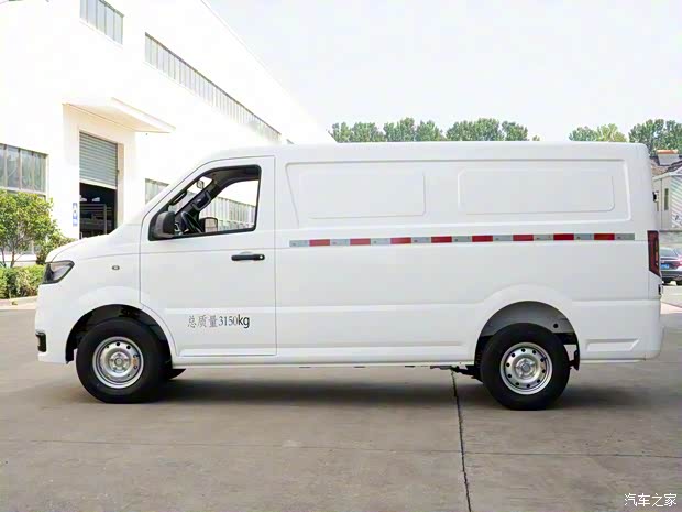 萬(wàn)象汽車 萬(wàn)象T01 2022款 純電動(dòng)廂式運(yùn)輸車