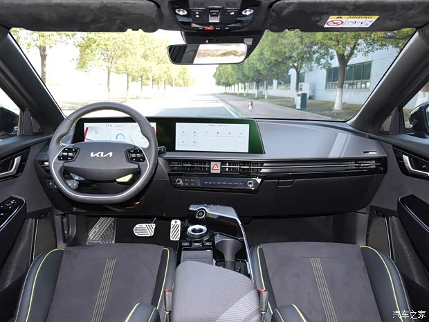 起亞(進(jìn)口) 起亞EV6 2023款 高配版