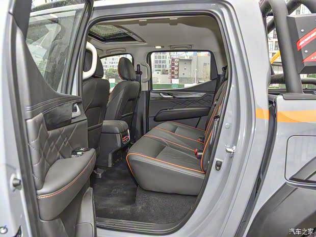 鄭州日產(chǎn) 銳騏7 2023款 虎嘯