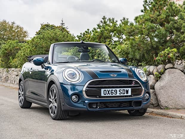 MINI MINI 2020款 Convertible Sidewalk Edition MINI MINI 2020款 Convertible Sidewalk Edition