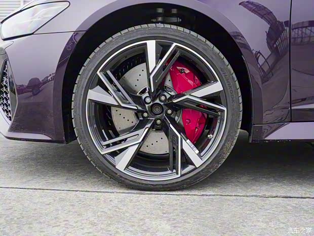 Audi Sport 奧迪RS 6 2023款 RS 6 4.0T Avant