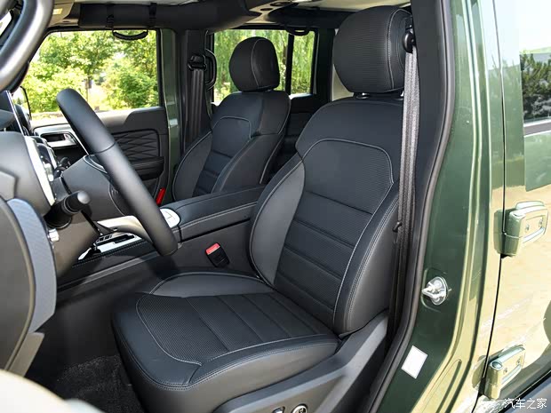 北京越野 北京BJ40 2020款 2.3T 自动四驱雨林穿越版 北京越野 北京BJ40 2020款 2.3T 自动四驱雨林穿越版