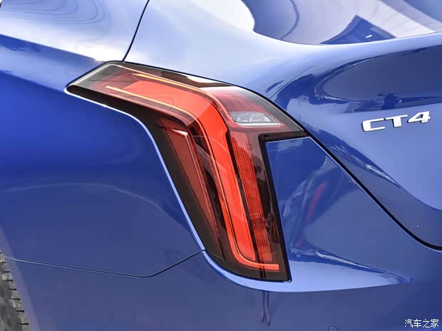 上汽通用凯迪拉克 凯迪拉克CT4 2022款 28T 豪华型