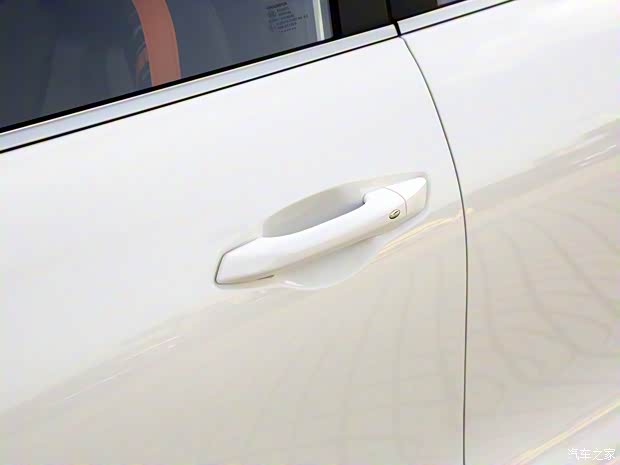 长安汽车 长安欧尚X5 2022款 1.5T DCT飓风音速版