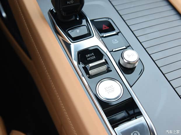 领克 领克09新能源 2023款 2.0TD EM-P 远航版PM 七座 领克 领克09新能源 2023款 2.0TD EM-P 远航版PM 七座