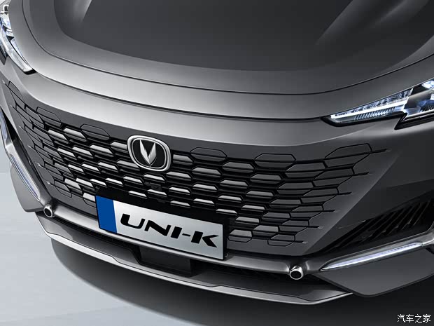 长安汽车 长安UNI-K 2021款 2.0T 全轮驱动尊贵型 长安汽车 长安UNI-K 2021款 2.0T 全轮驱动尊贵型