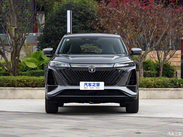 长安汽车 长安CS75 PLUS 2022款 第二代 1.5T 自动领航型