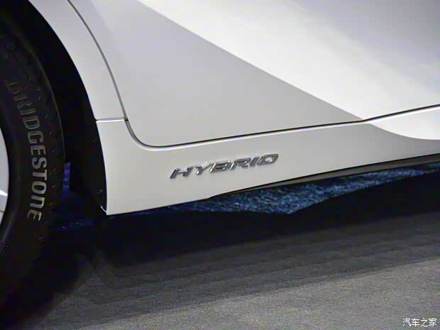 雷克薩斯 雷克薩斯IS 2021款 300h 中國澳門版