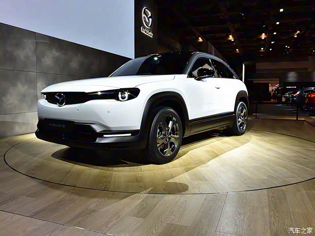 马自达(进口) 马自达MX-30 2020款 基本型 马自达(进口) 马自达MX-30 2020款 基本型