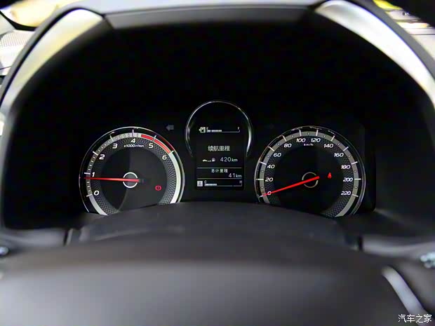 江西五十鈴 瑞邁 2019款 瑞邁S 2.5T四驅(qū)柴油超豪華款加長版JE4D25Q5A