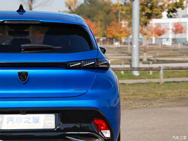 標(biāo)致(進(jìn)口) 標(biāo)致308新能源(進(jìn)口) 2021款 HYBRID