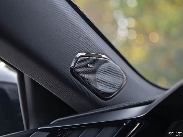 標(biāo)致(進(jìn)口) 標(biāo)致308新能源(進(jìn)口) 2021款 HYBRID