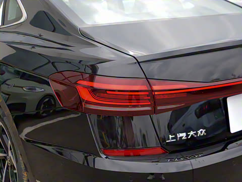 2023款 改款 330TSI 星空豪华版 2023款 改款 330TSI 星空豪华版