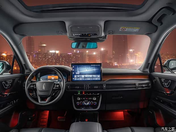 长安林肯 冒险家 2020款 2.0T 四驱尊耀版