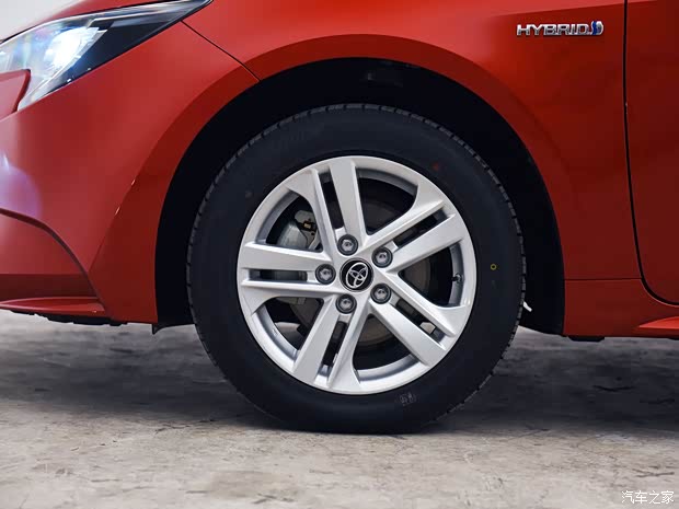 廣汽豐田 雷凌 2019款 雙擎 1.8H CVT尊享版 國V