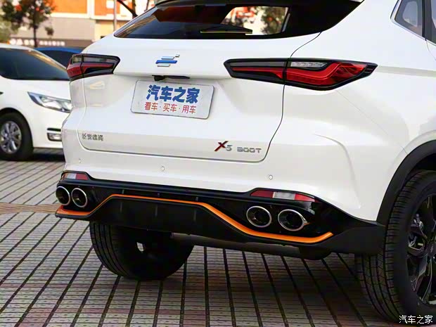 长安汽车 长安欧尚X5 2022款 1.5T DCT飓风音速版