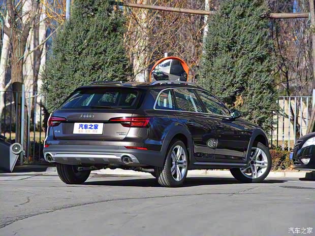 奥迪(进口) 奥迪A4(进口) 2019款 45 TFSI allroad quattro 运动型 奥迪(进口) 奥迪A4(进口) 2019款 45 TFSI allroad quattro 运动型