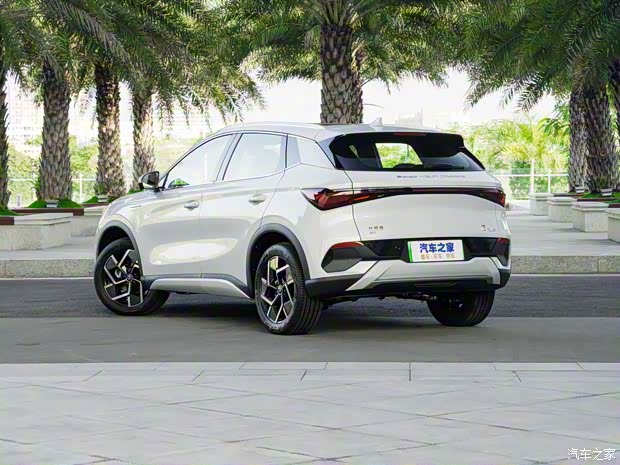 比亚迪 元PLUS 2022款 430KM 尊贵型