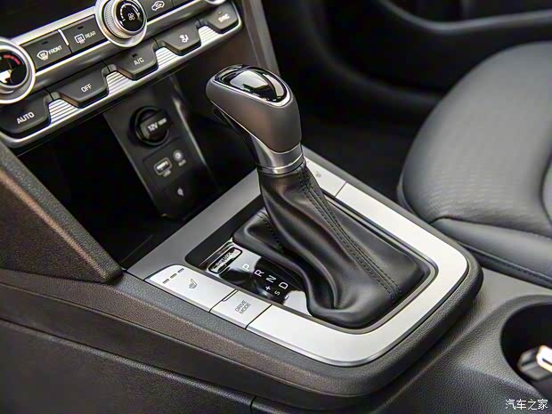 現代(進口) 伊蘭特(海外) 2019款 基本型