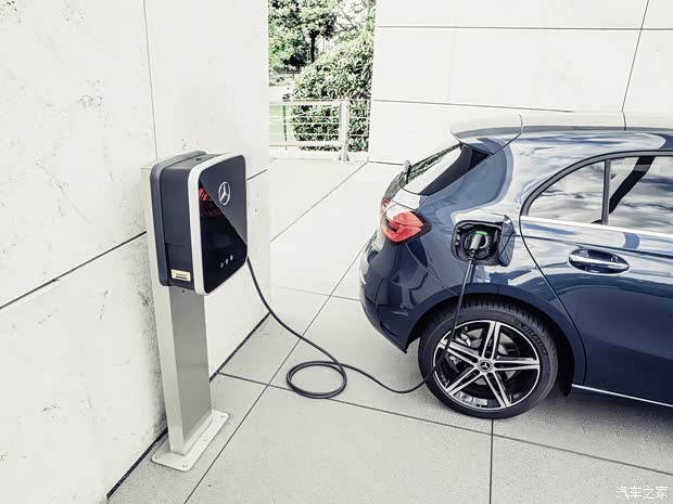 奔驰(进口) 奔驰A级新能源(进口) 2020款 A 250 e